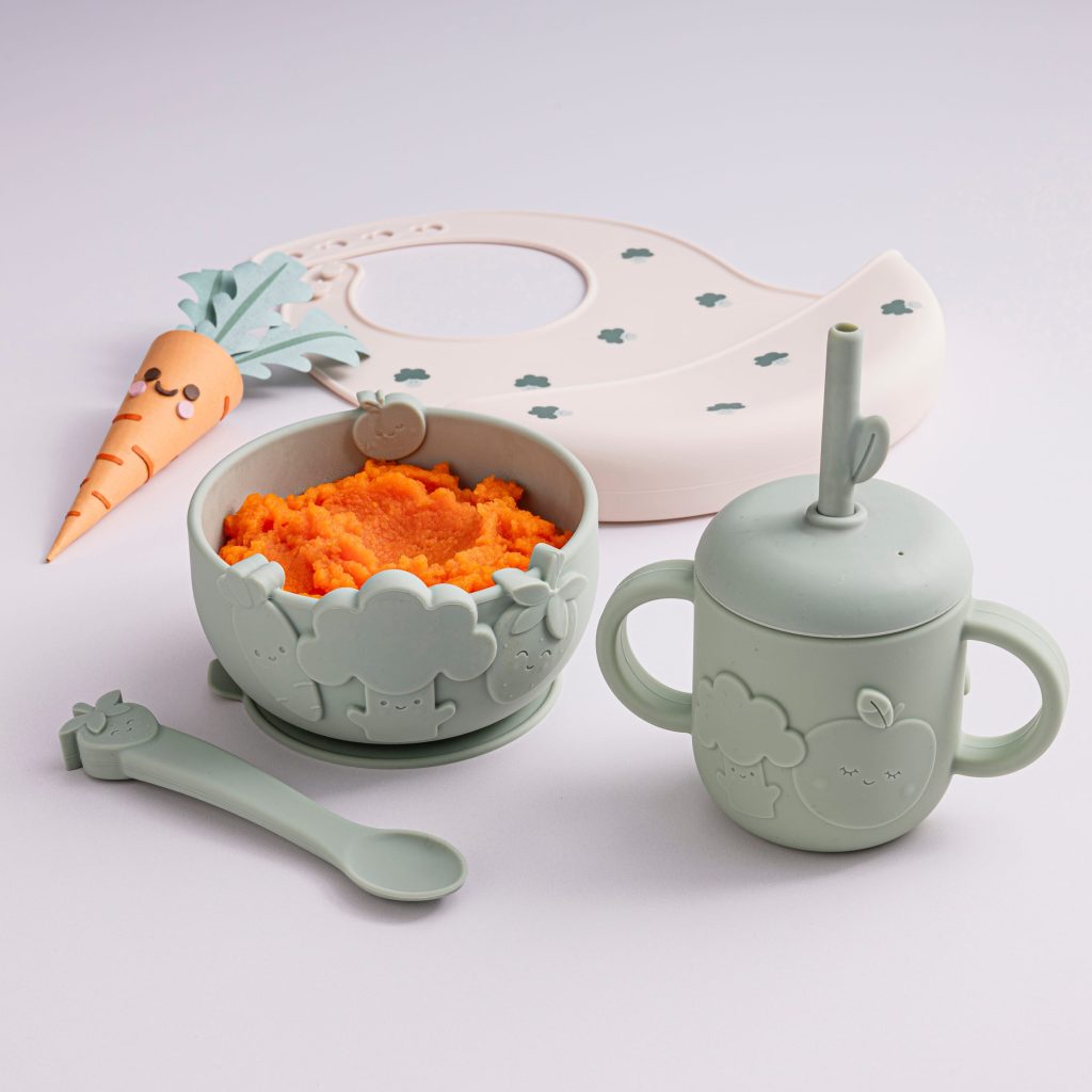 Easy grip baby spoons